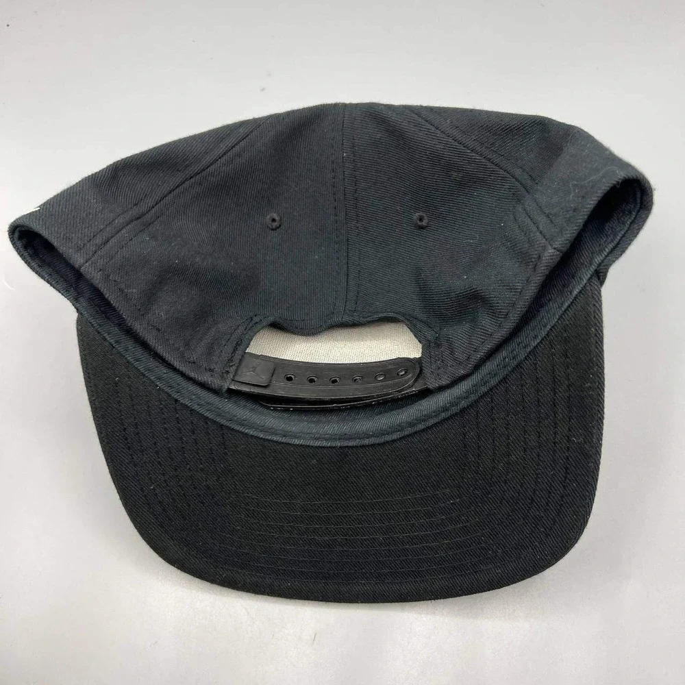 Air Jordan Hat‎ Men Black Trophy Room Script Embroidered Jumpman Snap Back Cap
